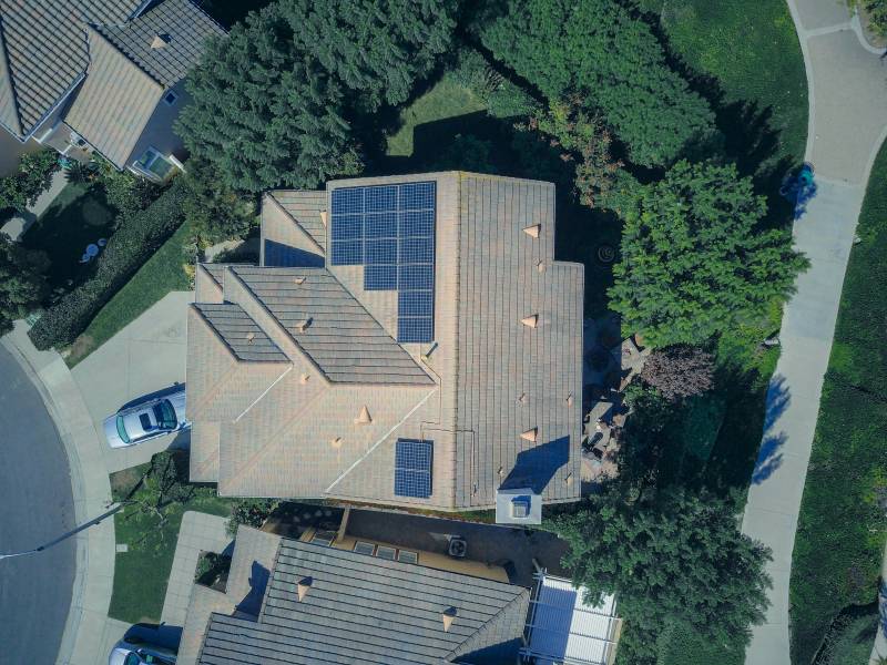 Entreprise experte en pose de panneau solaire à Grenoble